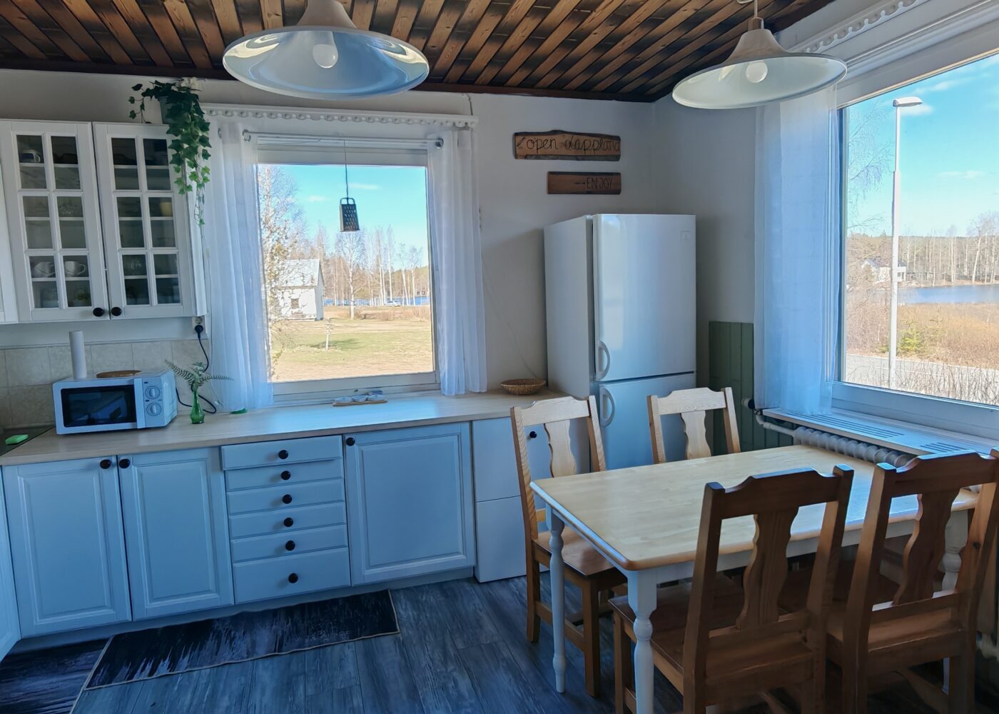 Cuisine maison rouge